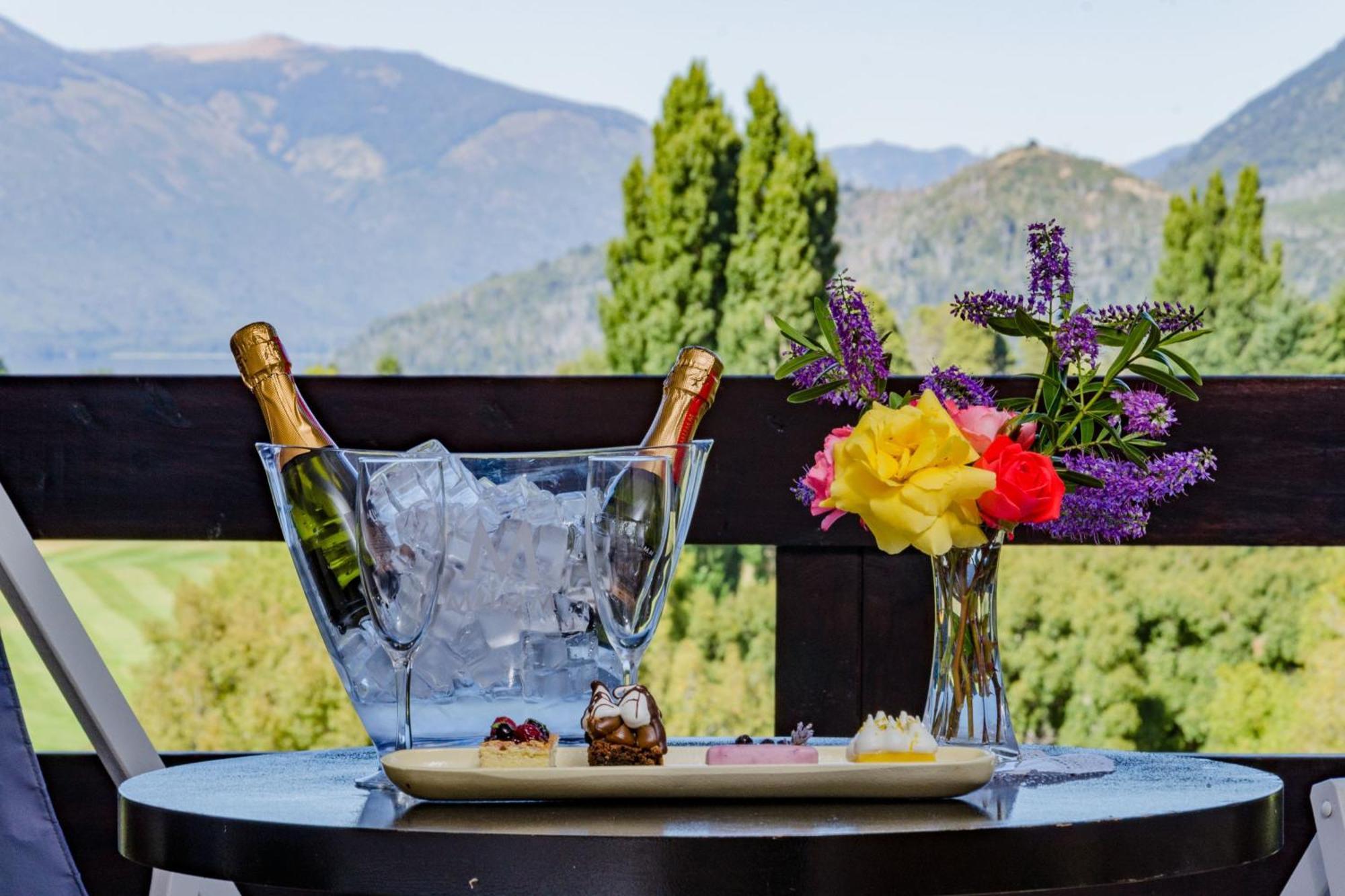 Arelauquen Lodge, A Tribute Portfolio Hotel San Carlos de Bariloche Luaran gambar